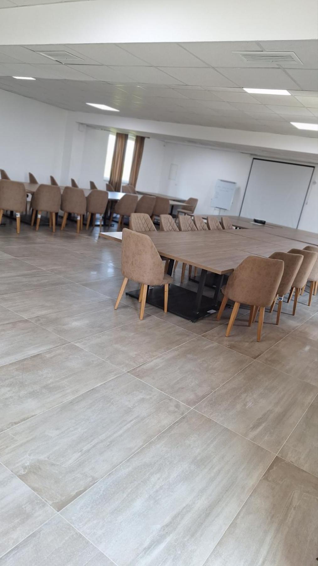 Hotel Konstantin Laplje Selo Bagian luar foto