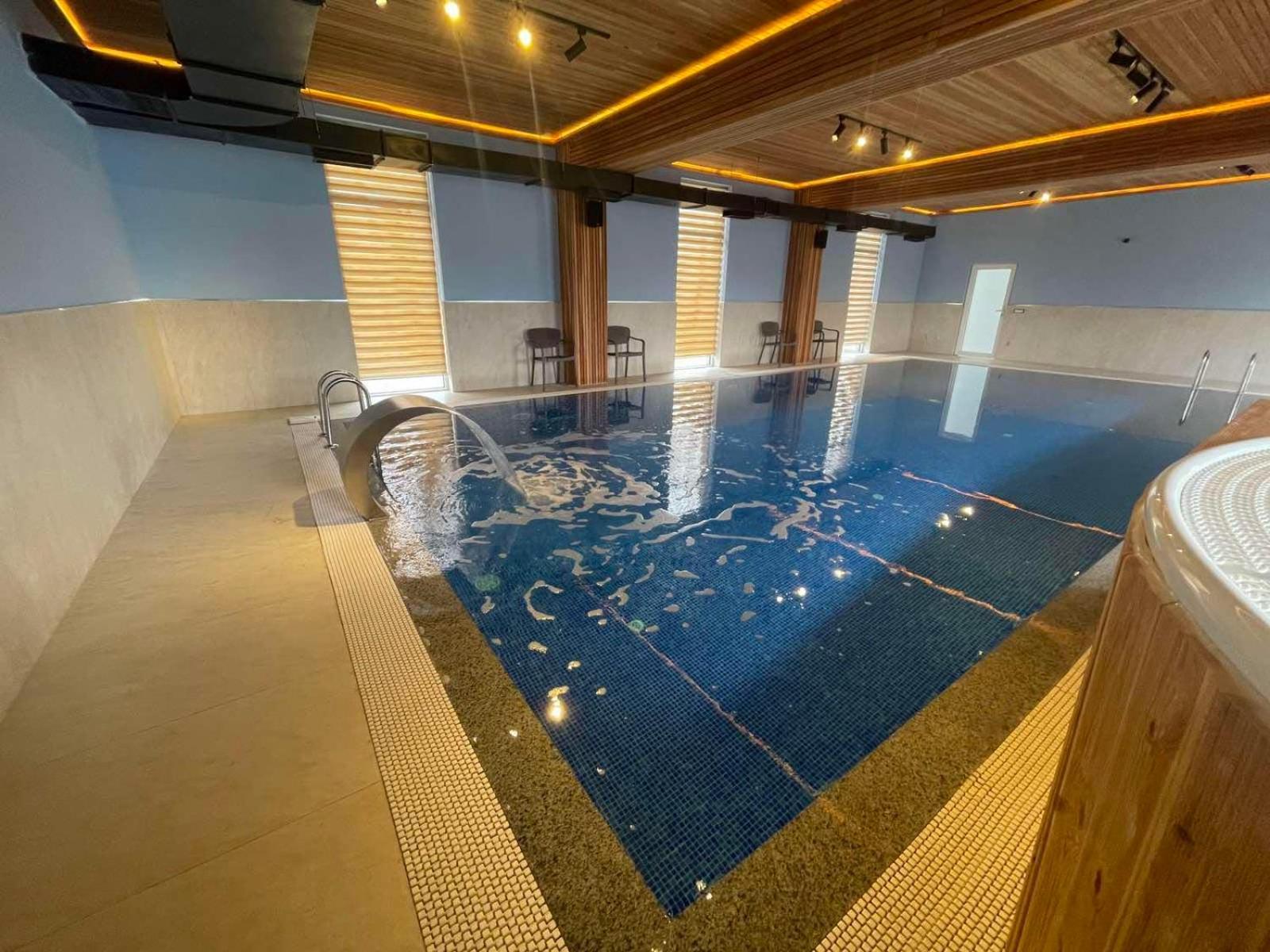 Hotel Konstantin Laplje Selo Bagian luar foto